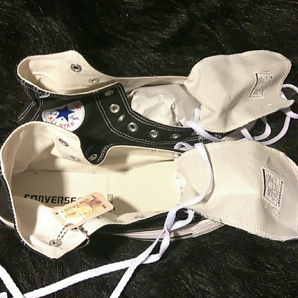 Converse Hightop sneakers